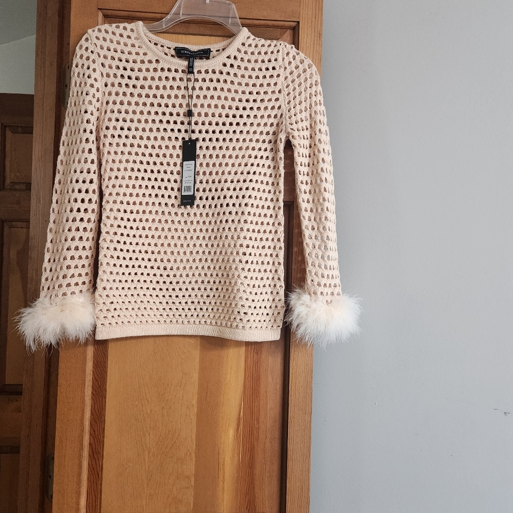 Bcbg top - Picture 3 of 5
